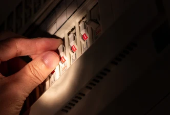 停電時の非常用電源になる